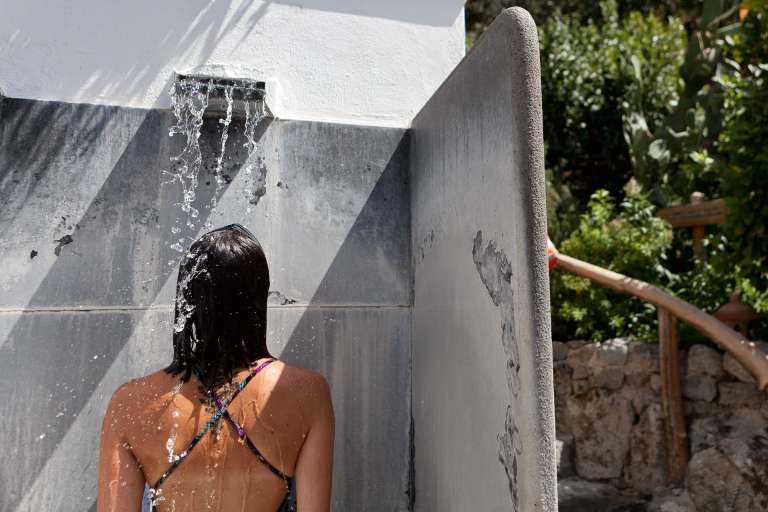 Le malattie della pelle lavate via dall’acqua della fonte di Nitrodi